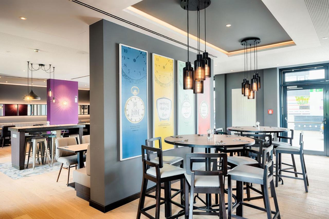Premier Inn Berlin Airport Exteriör bild